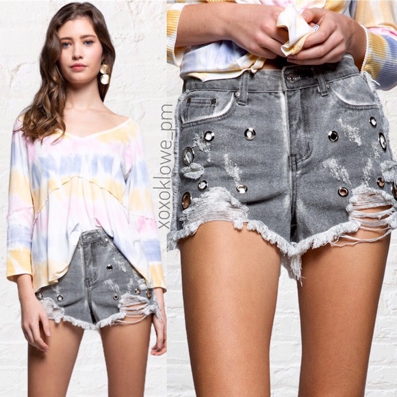 SALE POL Grey Denim Distressed Raw Edge Grommet Shorts - Picture 5 of 14